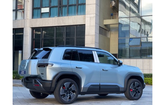 Leopard 3 Ultra 4 wd Grey